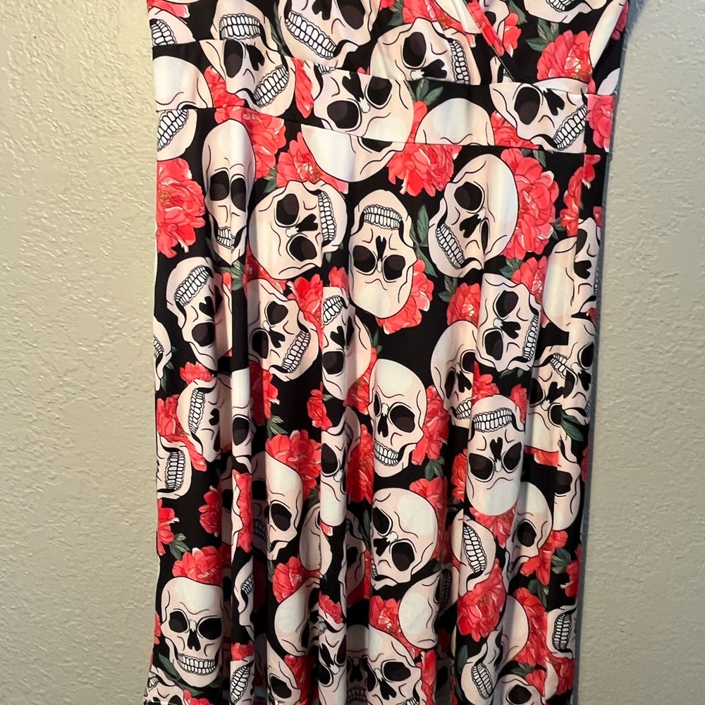 MSBASIC Y2K Skull and Floral Dress Large Festival Floral Skeletons Graphic - Picture 2 of 9
